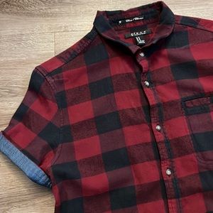 Men’s Short Sleeve Plaid Button Down